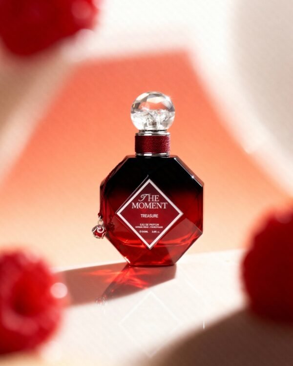 ded37a1f-aa49-45fd-a035-dc4070403cae THE MOMENT Treasure Eau de parfum 100ml